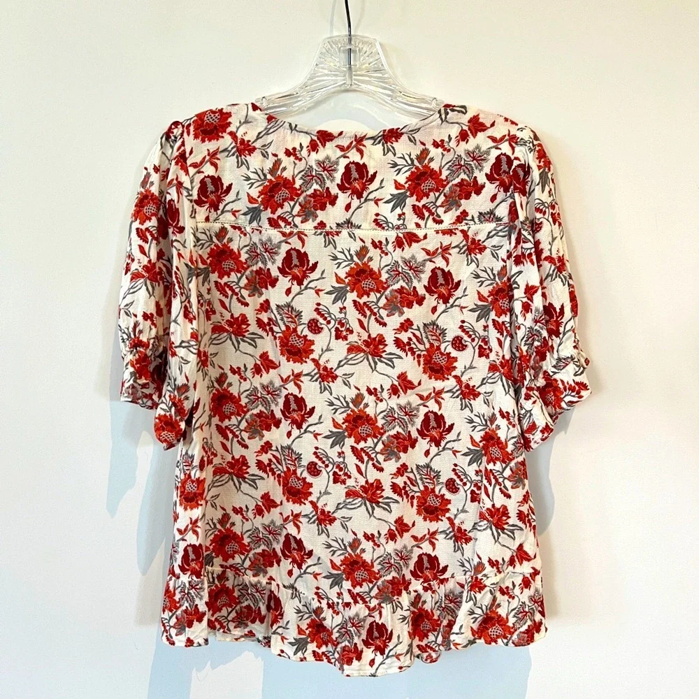Lucky Brand Floral Short Sleeve V-Neck Top Shirt Blouse. Peplum Hem. size small - Picture 2 of 5